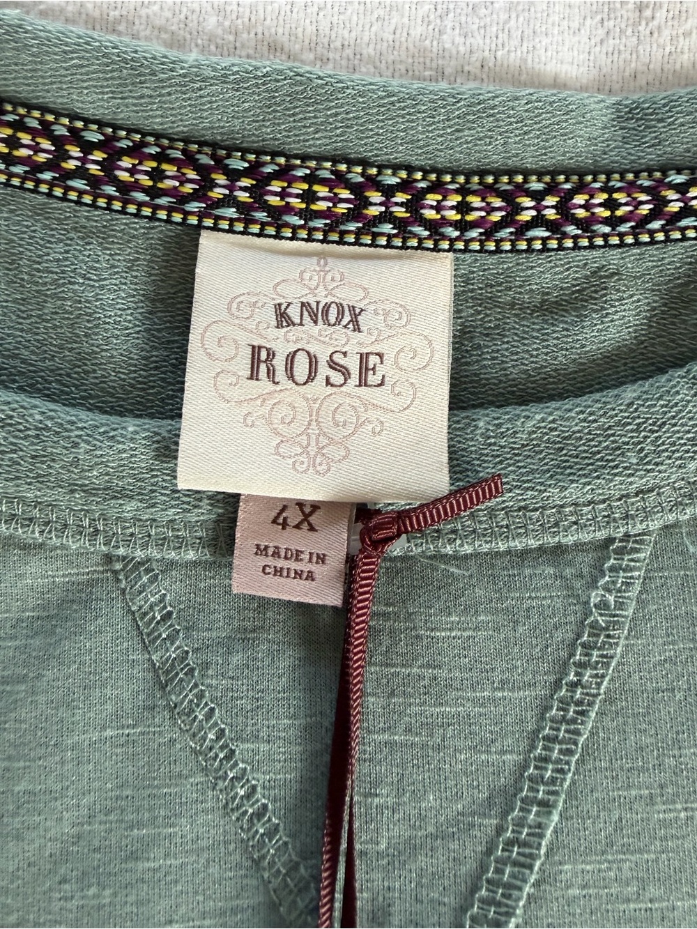 Knox Rose 4X Sage Green Embroidered Sweatshirt Boho Floral NWT - Picture 4 of 9